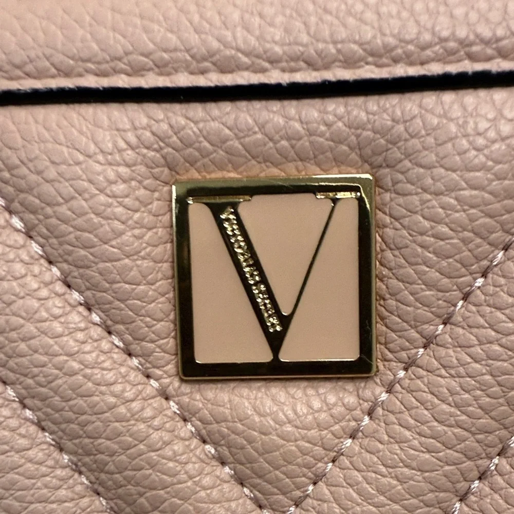 Victoria's Secret Quilted Wallet in Blush